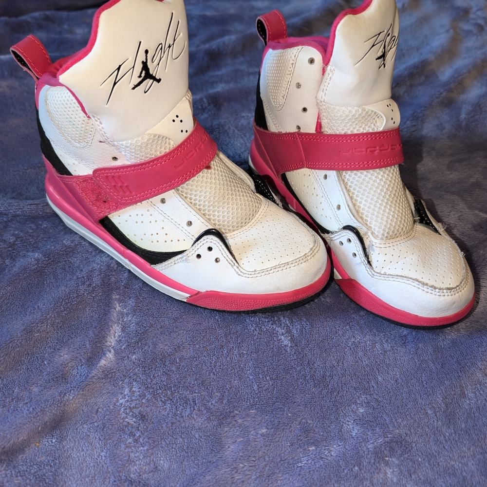 Kids Jordans flight